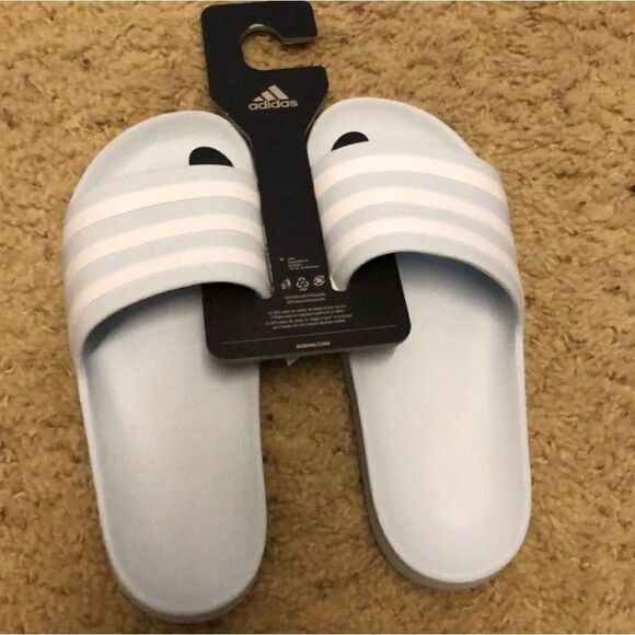 New Adidas Light Baby Blue Slip-on Classic Stripes Slides Size 6 - Picture 1 of 3